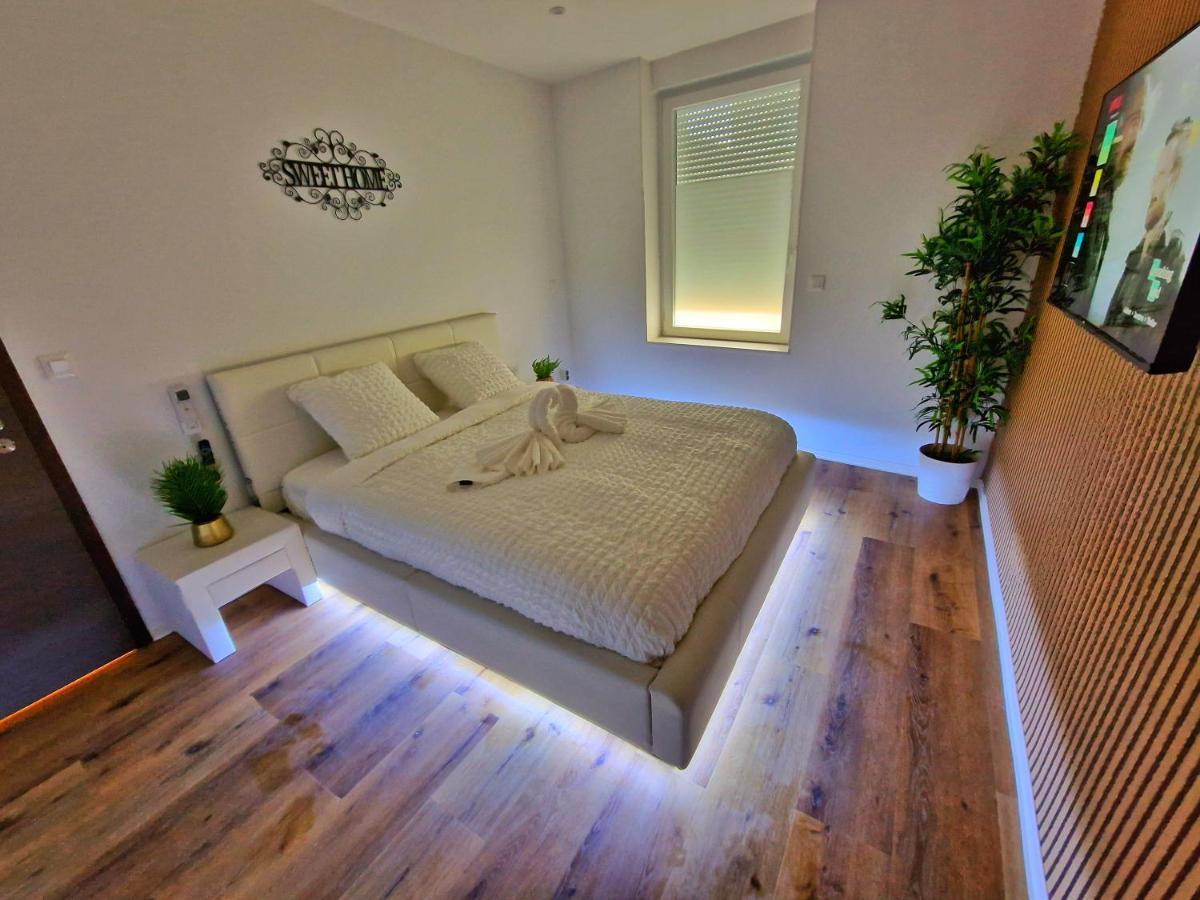 Apartment Zen Spa-4 Pers-jacuzzi-parking-clim-colmar